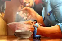 [Gakuranman/Chijimetaro] Giant Policeman - Free version (giant male comic)